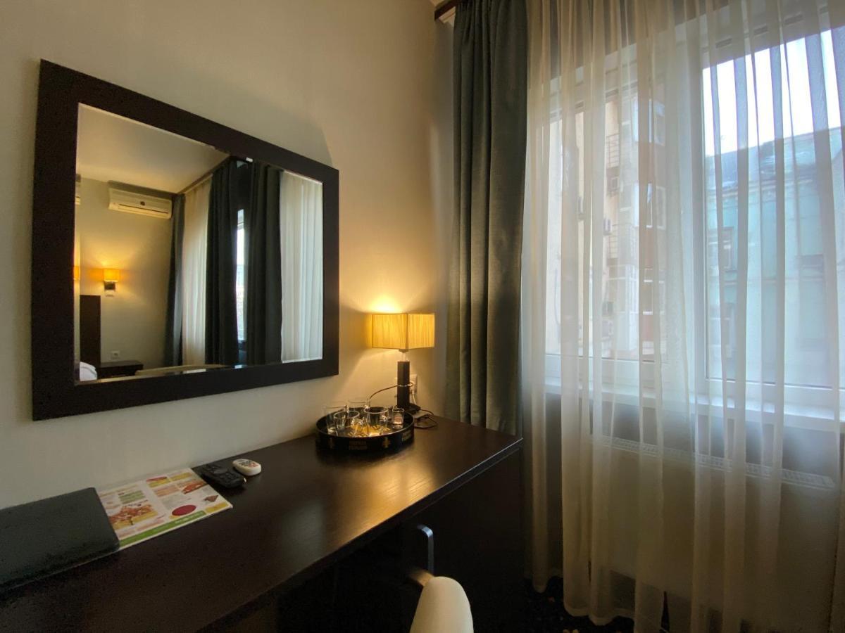 Irishotels Kiev Luaran gambar